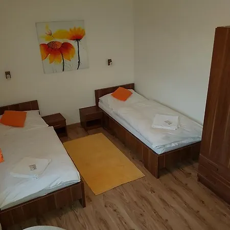 בית הארחה Maja