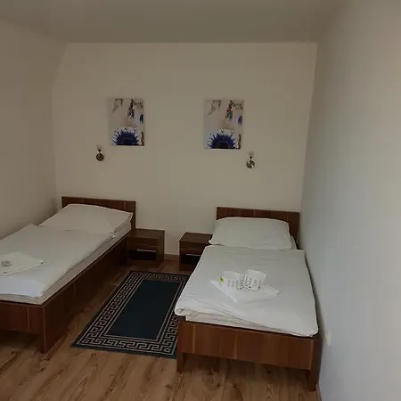 בית הארחה Maja מרטין